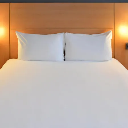 Ibis London Thurrock M25 Grays Exterior photo