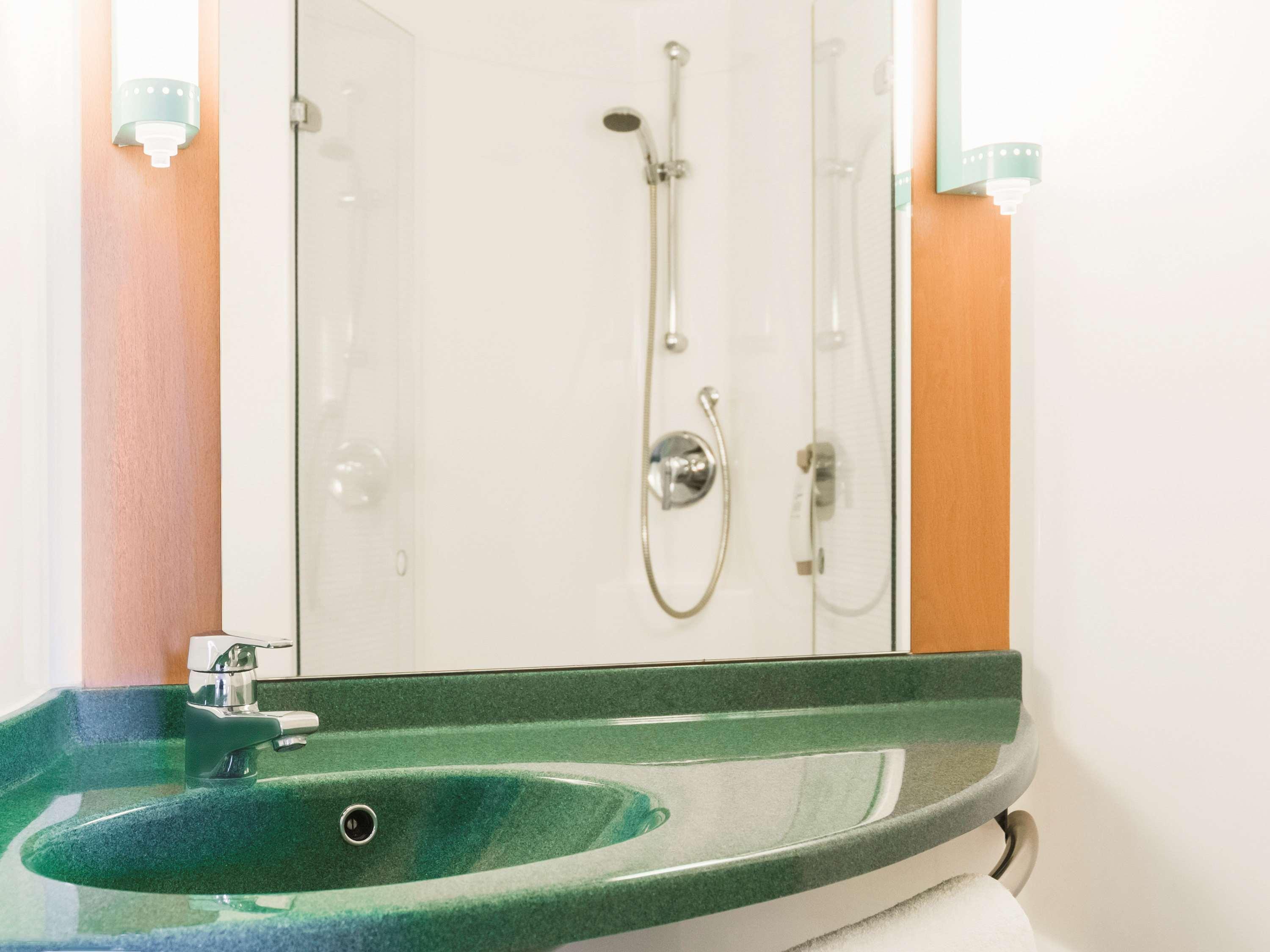 Ibis London Thurrock M25 Grays