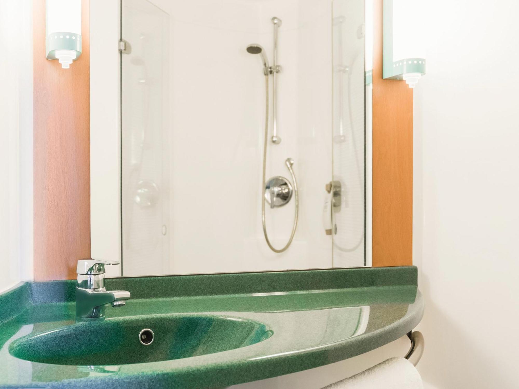 Hotel Ibis London Thurrock M25 Grays