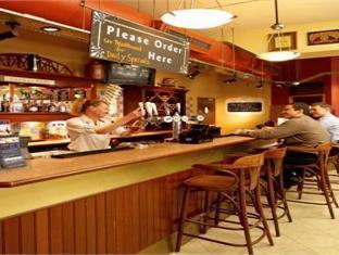 Ibis London Thurrock M25 3*